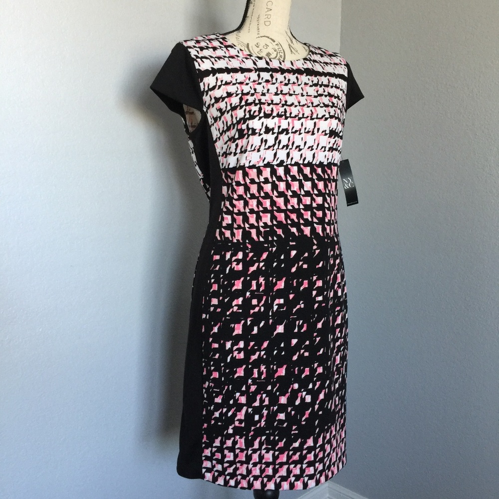 New York & Company Black Geometric Sheath Dress
